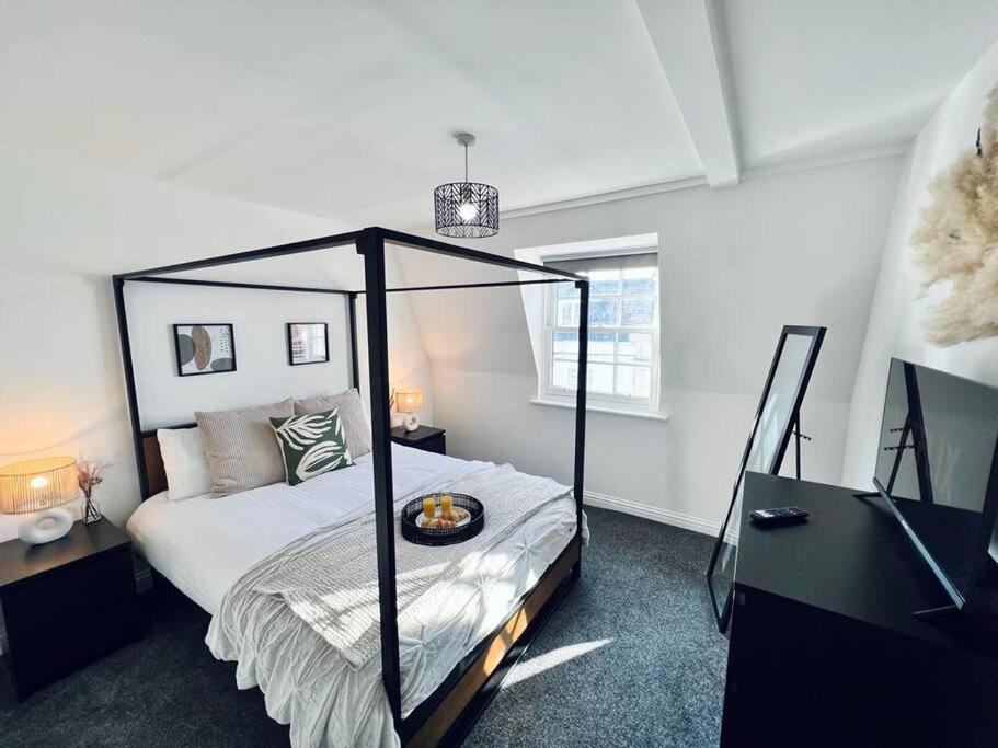 Apartamento 2 Bed Harbourside Penthouse With Hot Tub & Stunning Roof Terrace Weymouth Exterior foto